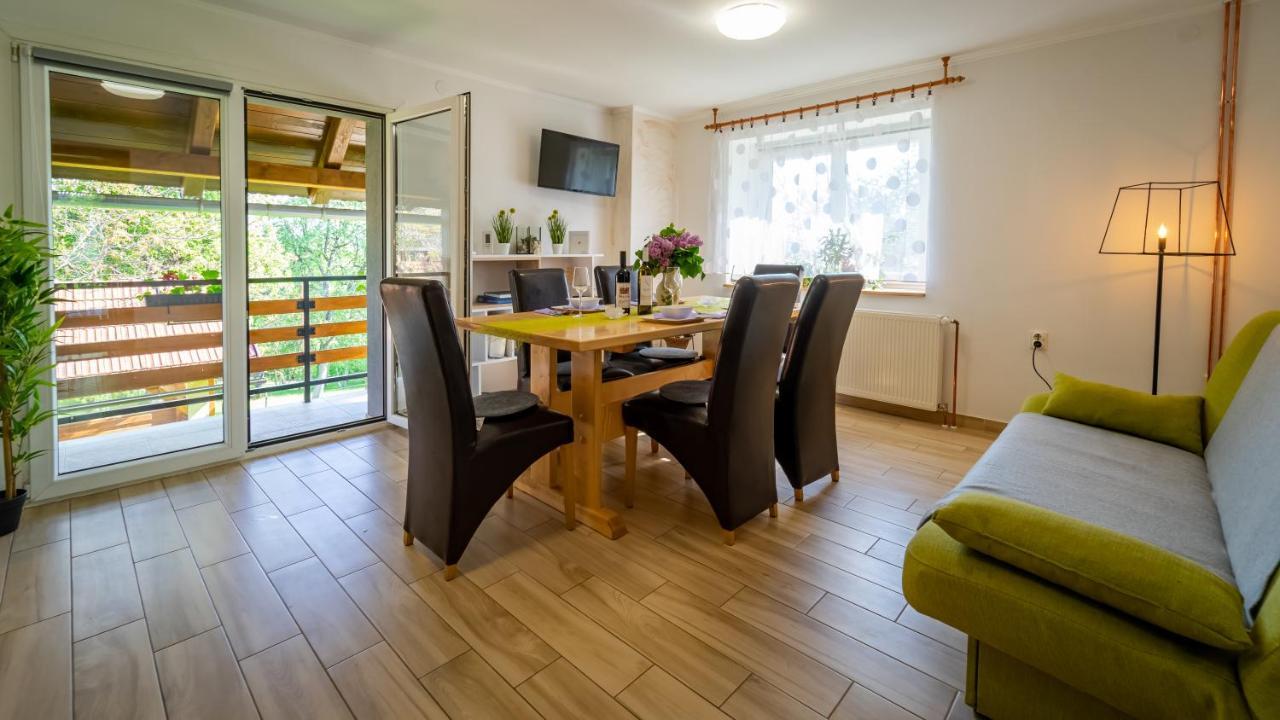 Holiday Home "Sleme" With Jacuzzi, Big Garden And Arbor With Fireplace Skrad Екстер'єр фото