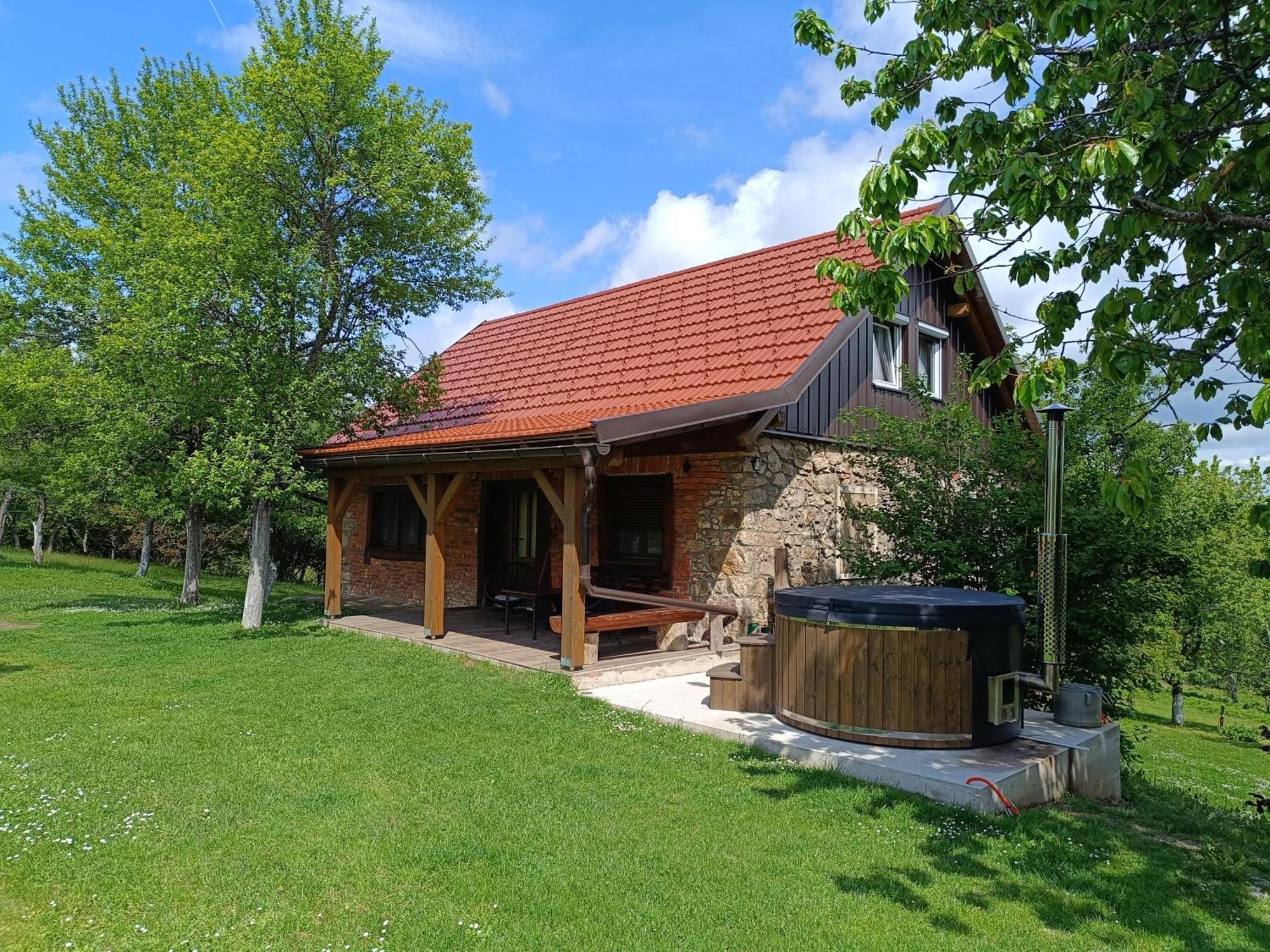 Holiday Home "Sleme" With Jacuzzi, Big Garden And Arbor With Fireplace Skrad Екстер'єр фото